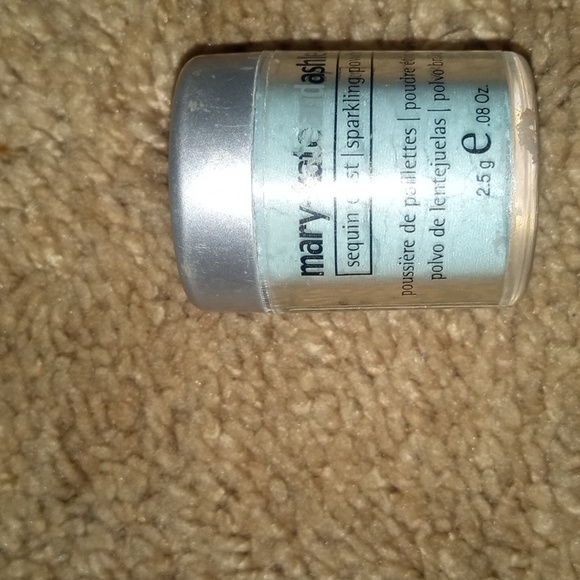 Mary Kate&Ashley Sparkling Powder - Picture 1 of 4